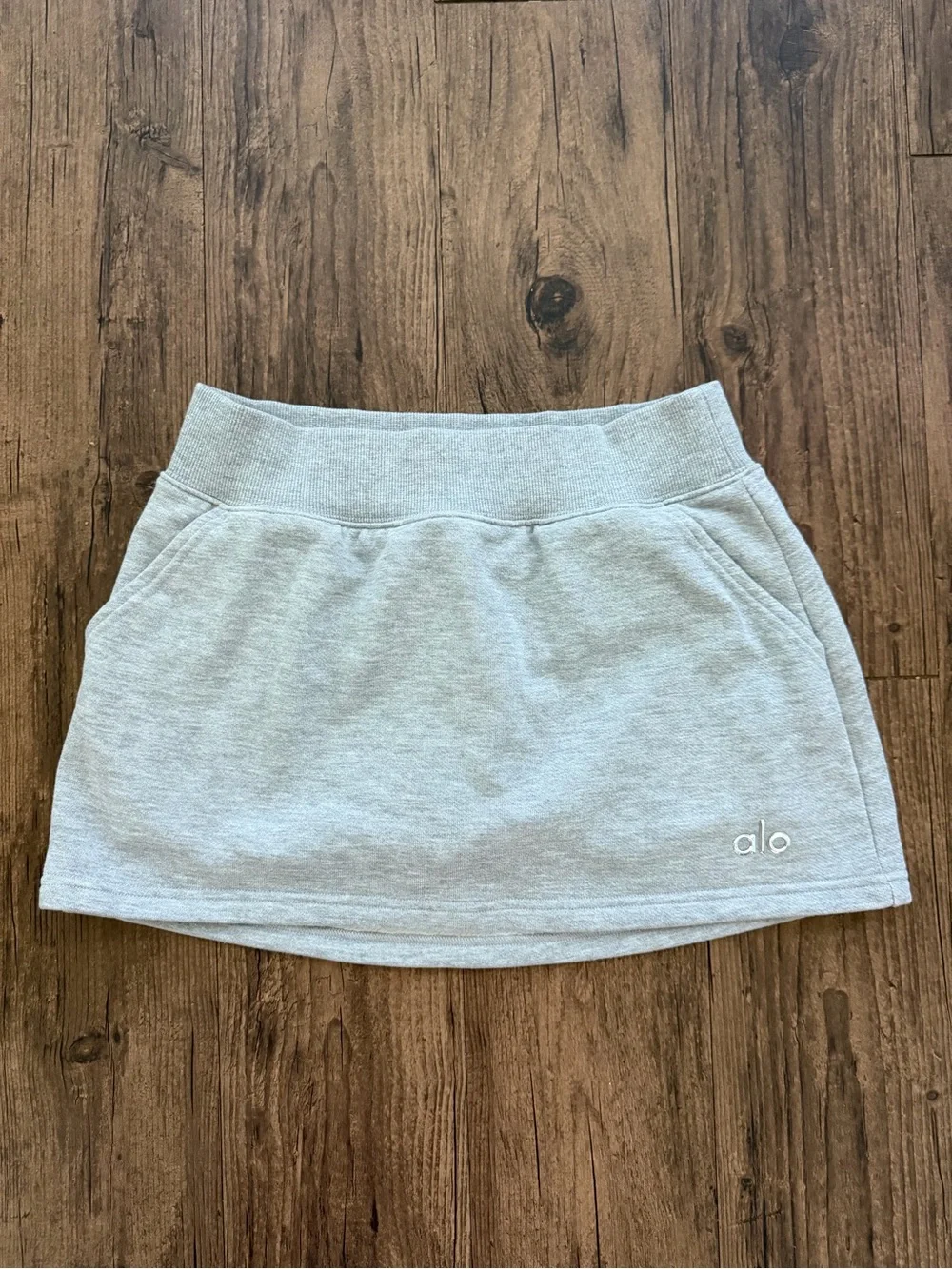 ALO Yoga Accolade Skort in Grey